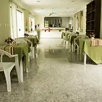 Costas Maris - Unidade Guaiuba